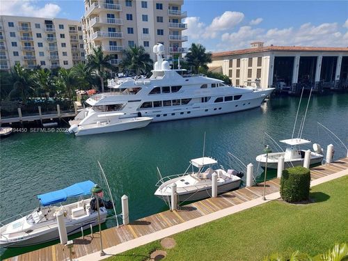 309-1700 Se 15th St, Fort Lauderdale, FL, 33316-3011 | Card Image