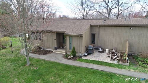 a-18 Pilgrim Hbr, Wallingford, CT, 06492-5440 | Card Image