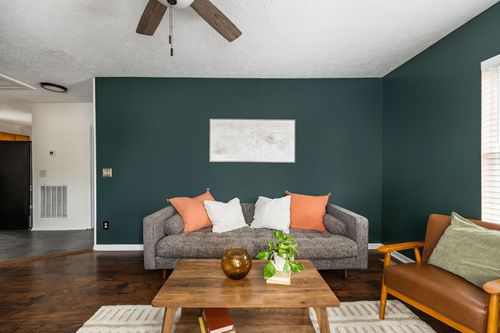 335 Maple St, Madison, TN, 37115-3928 | Card Image