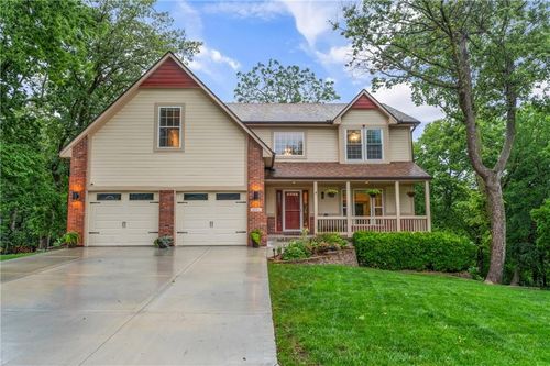 2502 Sw Locust St, Oak Grove, MO, 64075-9037 | Card Image