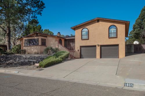 1805 Notre Dame Dr Ne, Albuquerque, NM, 87106-1011 | Card Image