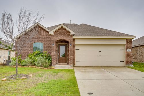 1605 River Crossing Dr, Anna, TX, 75409-4733 | Card Image