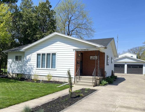 534 Ament St, Owosso, MI, 48867-4308 | Card Image