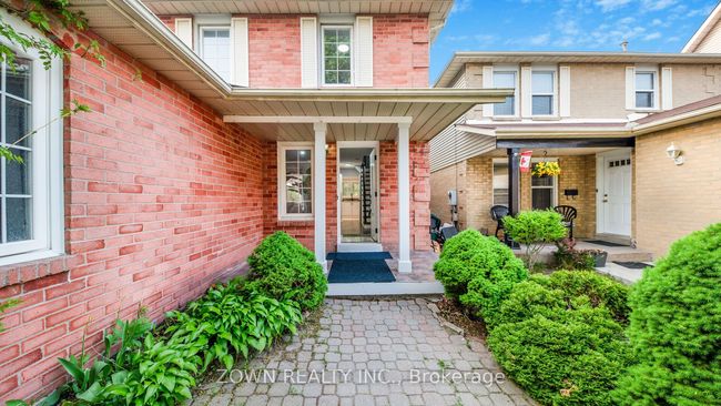 26 Carr Dr, House other with 5 bedrooms, 3 bathrooms and 4 parking in Ajax ON | Image 4