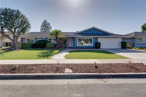 1213 N Van Buren St, Placentia, CA, 92870-4024 | Card Image