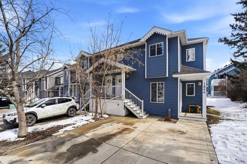 1805-5220 50a Ave, Sylvan Lake, AB, T4S1E5 | Card Image