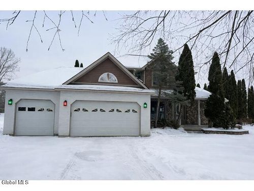 105 Ulrich Dr, Rotterdam Jct, NY, 12150-9763 | Card Image