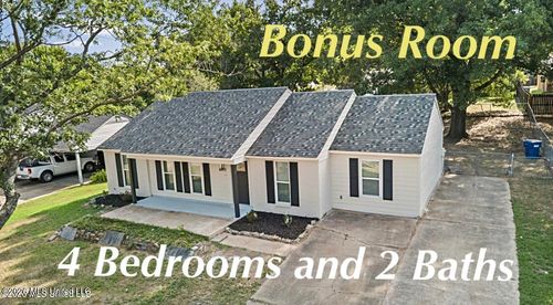 6370 Sandhurst Rd, Horn Lake, MS, 38637-2056 | Card Image