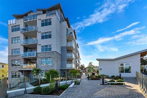 410-916 Lyall St, Esquimalt, BC, V9A5E6 | Card Image