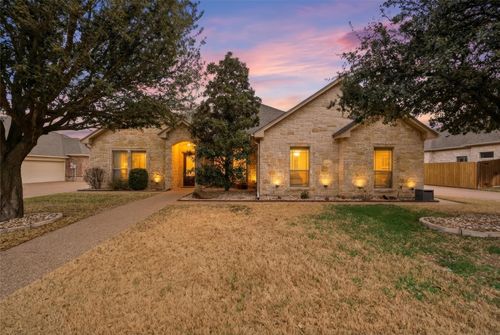 152 Ellis Farm Rd, Hewitt, TX, 76643-3777 | Card Image