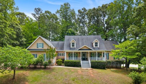621 Chickasaw Dr, Westminster, SC, 29693-6409 | Card Image