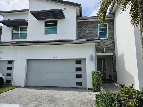 9108 Kingsmoor Way, Lake Worth, FL, 33467-5669 | Card Image