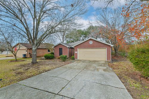 10926 Waterview Cir, Montgomery, TX, 77356-5735 | Card Image
