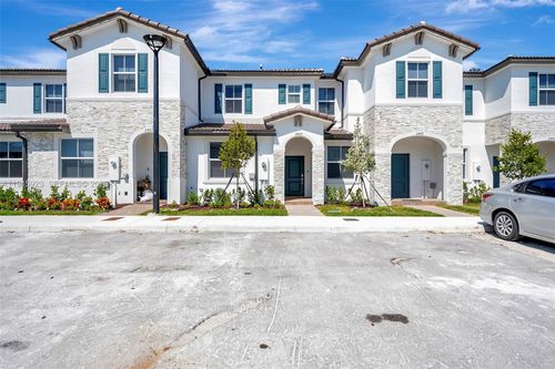 2455 Nw 119th Ter, Miami, FL, 33167-1571 | Card Image