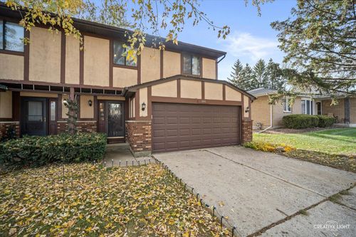 1995 Monday Dr, Elgin, IL, 60123-1223 | Card Image