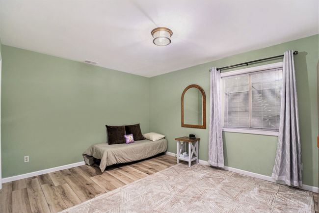 Lower level bedroom | Image 21