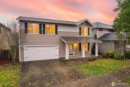 2011 Pleasure Dr Se, Tumwater, WA, 98501-6113 | Card Image