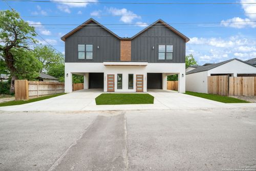 247 Princeton Ave Units 201 &Amp; 202, San Antonio, TX, 78201 | Card Image