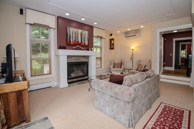 E-3 - 28 Carriage Lane, Condo with 2 bedrooms, 1 bathrooms and null parking in Cavendish VT | Image 2