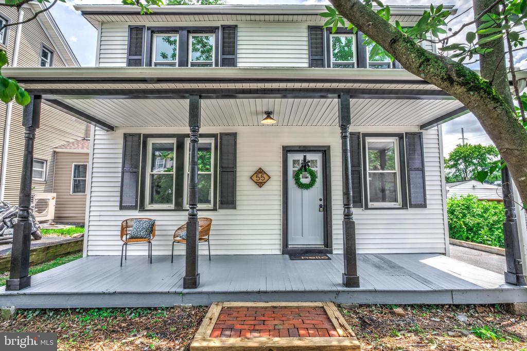 Manor St, Mountville, PA 17554