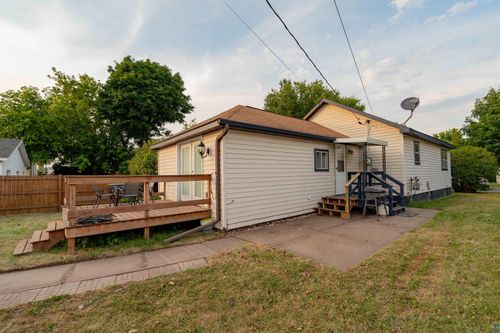 709 3rd Ave E, Ashland, WI, 54806-3212 | Card Image