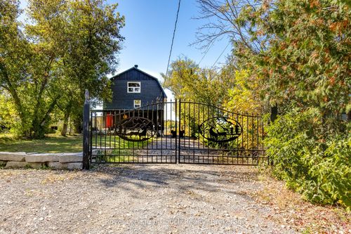 142 Duck Bay Rd, Waubaushene, ON, L0K2C0 | Card Image