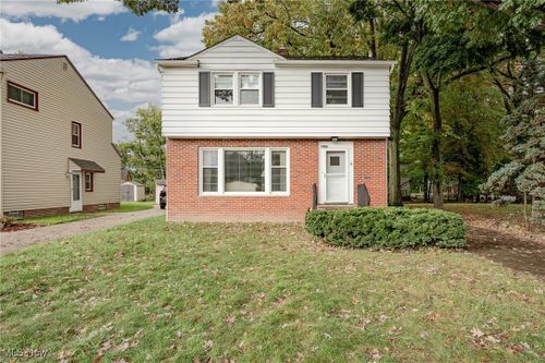 4035 Charlton Road, South Euclid, OH, 44121 | Card Image