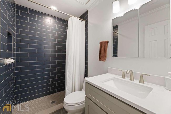 1840 N Creek Cir, House other with 3 bedrooms, 3 bathrooms and 2 parking in Alpharetta GA | Image 24