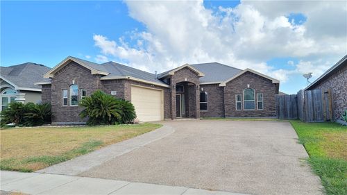 6846 Sir Moses, Corpus Christi, TX, 78414-6351 | Card Image