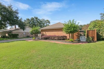 5940 Woodway Dr, House other with 3 bedrooms, 2 bathrooms and null parking in Beaumont TX | Image 3