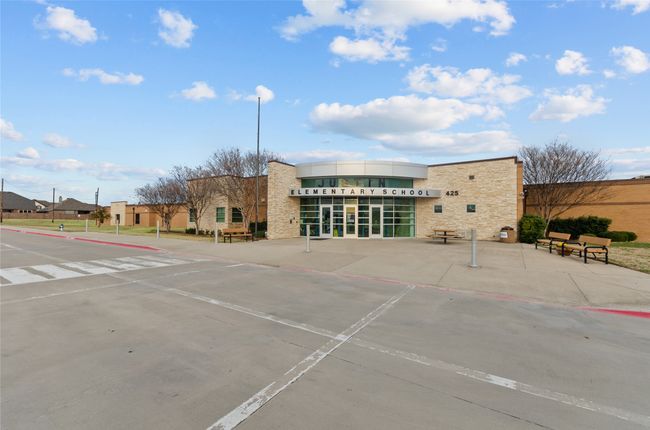 209 Peckham Dr, House other with 4 bedrooms, 4 bathrooms and null parking in Justin TX | Image 7