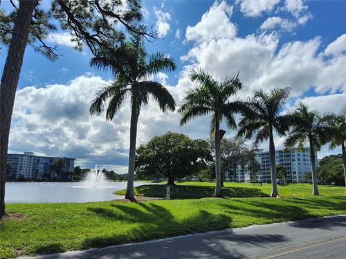 apt-412-3090 N Course Dr, Pompano Beach, FL, 33069-3359 | Card Image