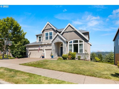 12606 Se 155th Ave, Happy Valley, OR, 97086-4227 | Card Image