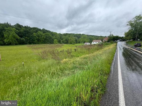 12217 Ferguson Valley Rd, Lewistown, PA, 17044-8612 | Card Image