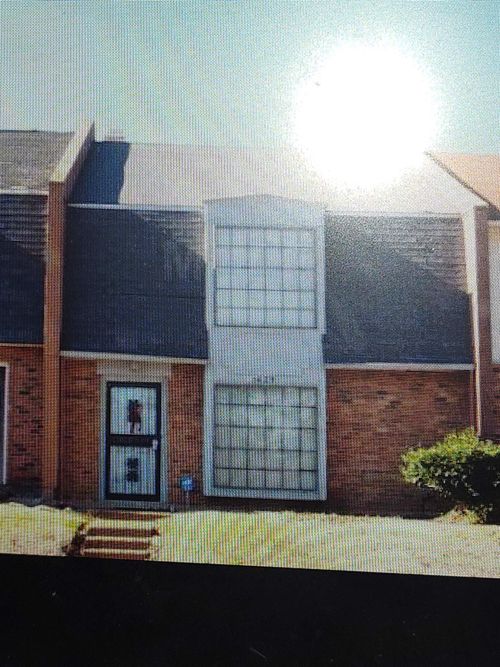 77-3629 Chesterwood Dr, Memphis, TN, 38118-6436 | Card Image