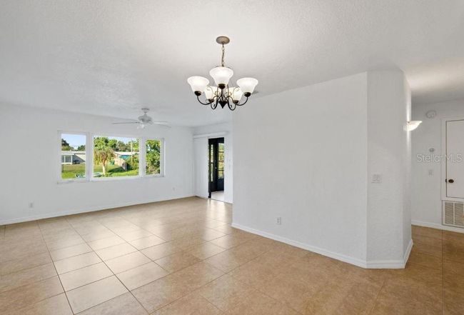 APT-17A - 2486 Caring Way, Condo with 2 bedrooms, 2 bathrooms and null parking in PORT CHARLOTTE FL | Image 4