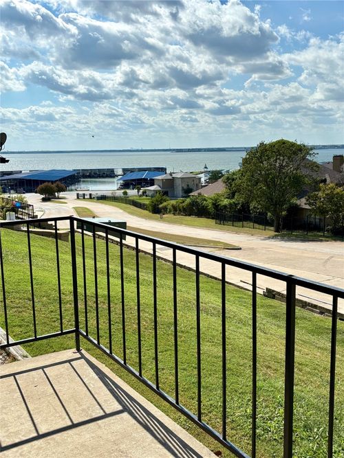 155 Henry M Chandler Dr, Rockwall, TX, 75032-2407 | Card Image