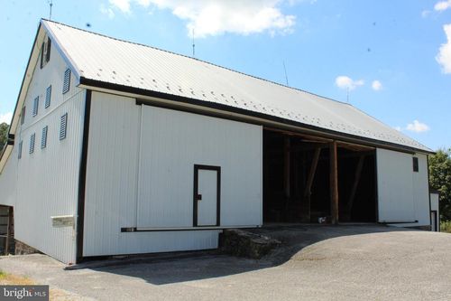 barn-andamp-garage-4882 Wolfgang Road, GLENVILLE, PA, 17329 | Card Image