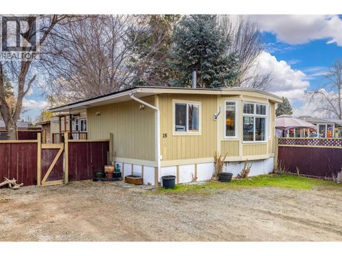 18-2065 Boucherie Rd, Westbank, BC, V4T2A7 | Card Image