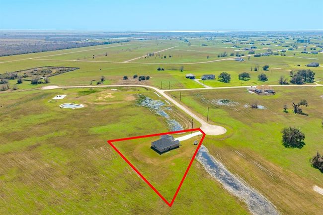 207 Cripple Creek Ln, House other with 3 bedrooms, 3 bathrooms and 2 parking in Angleton TX | Image 27