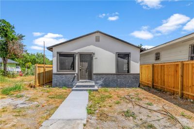 View of front of home | Image 1