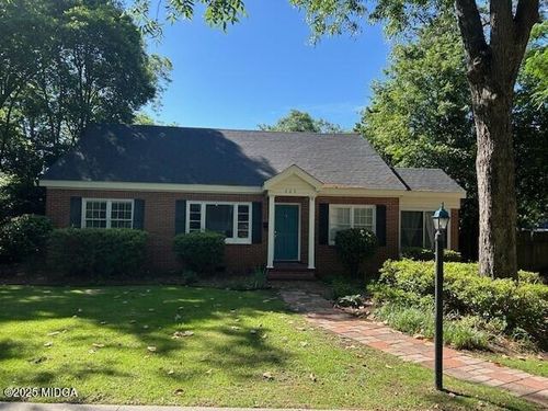 225 Merritt Ave, Macon, GA, 31204-1316 | Card Image