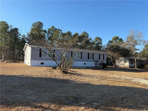 241 Patches Ln, Roseboro, NC, 28382-8460 | Card Image