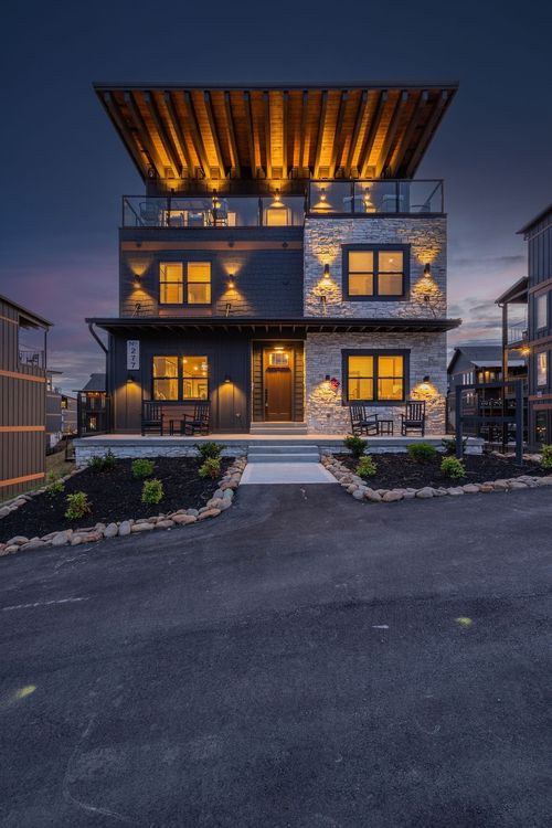 1342 Wildhorse Ridge Way, Sevierville, TN, 37862 | Card Image