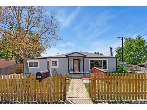 7091 Leyden St, Commerce City, CO, 80022-2034 | Card Image