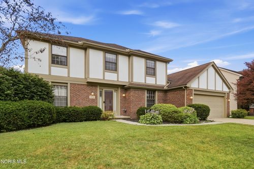 8045 Bittersweet Rd, Sylvania, OH, 43560-1000 | Card Image