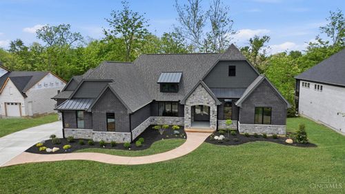 18 Chimneyridge Dr, Loveland, OH, 45140-0027 | Card Image