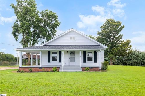 2811 Locust Hill Rd, Taylors, SC, 29687-5841 | Card Image