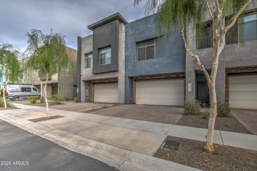 1979 W Desert Hollow Dr, Phoenix, AZ, 85085-8671 | Card Image