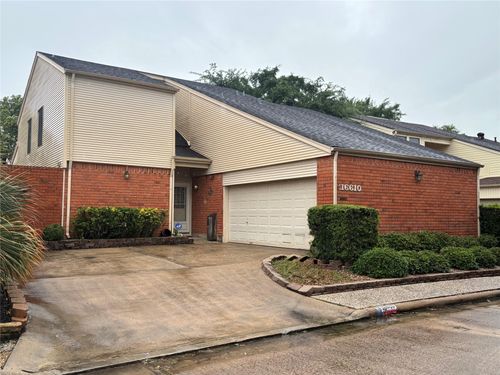 16610 Bentshire Way, Houston, TX, 77058-2246 | Card Image